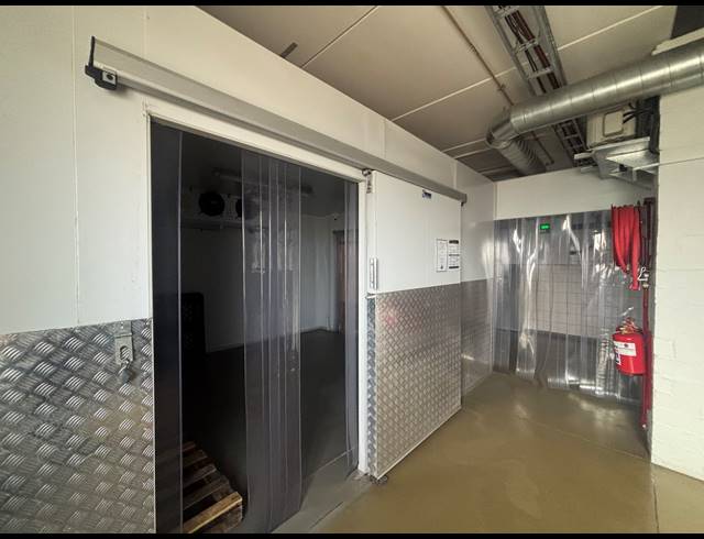 363M² WAREHOUSE TO LET IN FIRGROVE